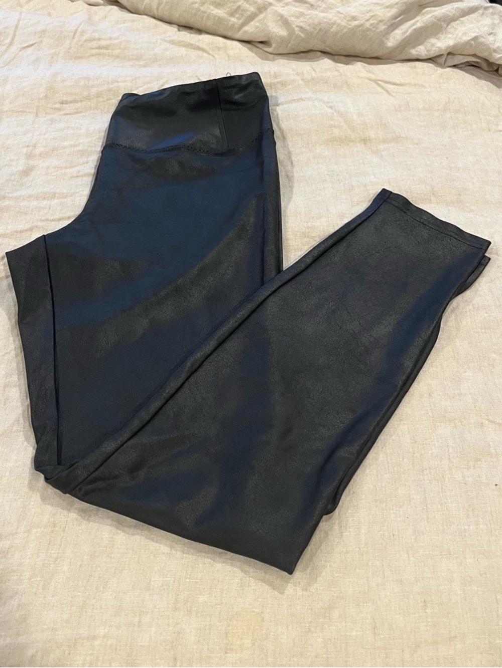Women’s Faux Leather Stretch Leggings